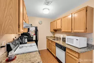 231 Atlantic St, Keyport, NJ 07735 - Photo 13