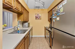 2001 Ravens Crest Dr, Plainsboro Township, NJ 08536 - Photo 5