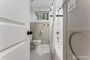 5 Bradford Rd, East Brunswick Township, NJ 08816 - Photo 31