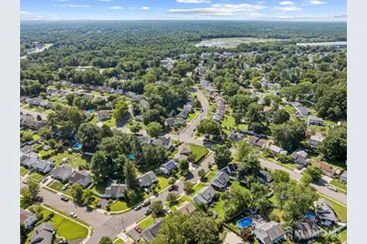 5 Bradford Road, East Brunswick Township, NJ 08816 - Photo 5