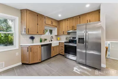 5 Bradford Road, East Brunswick Township, NJ 08816 - Photo 13