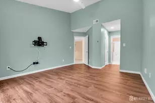 90 Winthrop Rd, Monroe Township, NJ 08831 - Photo 3