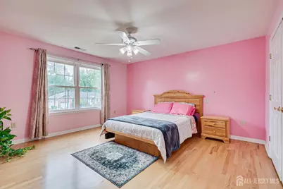 236 W Shirley Avenue W, Edison, NJ 08820 - Photo 33