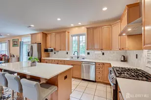 236 W Shirley Ave W, Edison, NJ 08820 - Photo 17
