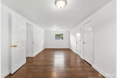 23 Longfield Road, New Brunswick, NJ 08901 - Photo 35