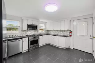23 Longfield Rd, New Brunswick, NJ 08901 - Photo 19