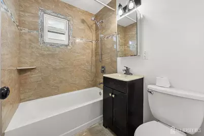 23 Longfield Road, New Brunswick, NJ 08901 - Photo 15