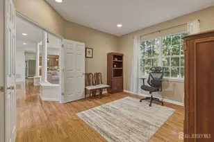 5 Rue Cezanne St, Franklin Township, NJ 08873 - Photo 9