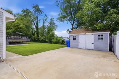 18 Stern Place, Fords, NJ 08863 - Photo 31