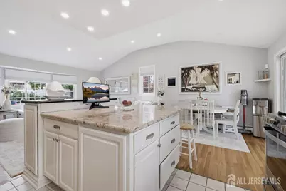 18 Stern Place, Fords, NJ 08863 - Photo 11