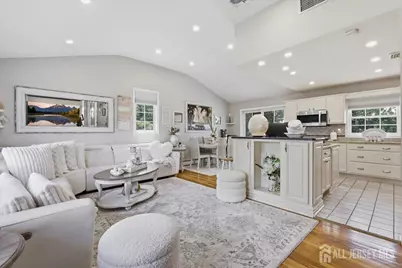 18 Stern Place, Fords, NJ 08863 - Photo 7