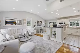 18 Stern Pl, Fords, NJ 08863 - Photo 7