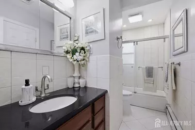 18 Stern Place, Fords, NJ 08863 - Photo 17