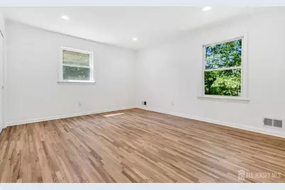 6 Conover Court, East Brunswick Township, NJ 08816 - Photo 27