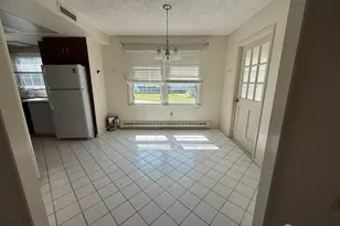 194 Madison Ln, Monroe Township, NJ 08831 - Photo 11