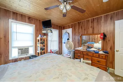 35 Johnson Avenue, Hampton Boro, NJ 08827 - Photo 17