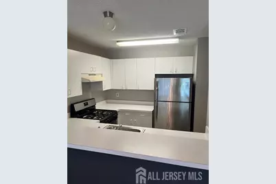 926 Edpas Road #926, New Brunswick, NJ 08901 - Photo 15