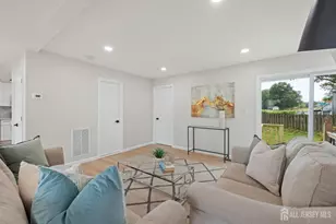 56 Harvey Cir, East Brunswick Township, NJ 08816 - Photo 5