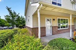 111 Sassafras Ct, North Brunswick Township, NJ 08902 - Photo 5