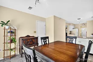 111 Sassafras Ct, North Brunswick Township, NJ 08902 - Photo 21