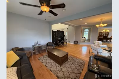 28 Renk Farm Drive, South Brunswick Township, NJ 08852 - Photo 9