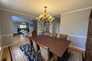 28 Renk Farm Dr, South Brunswick Township, NJ 08852 - Photo 5