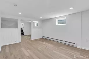 21 Market St, Edison, NJ 08817 - Photo 29