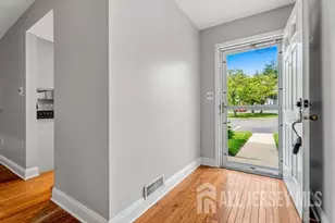 88 Wilshire Ct, Old Bridge Township, NJ 08857 - Photo 5