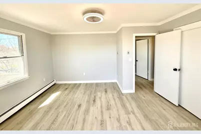 35 N Fiat Avenue, Iselin, NJ 08830 - Photo 21