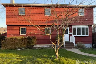 35 N Fiat Ave, Iselin, NJ 08830 - Photo 3