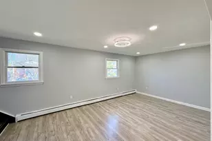 35 N Fiat Ave, Iselin, NJ 08830 - Photo 15