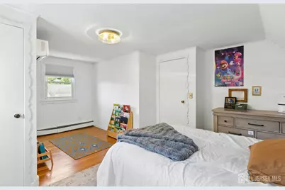 329 Maplewood Avenue, Kenilworth, NJ 07033 - Photo 19