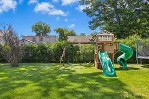 329 Maplewood Ave, Kenilworth, NJ 07033 - Photo 23