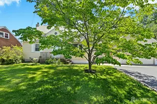 329 Maplewood Ave, Kenilworth, NJ 07033 - Photo 3