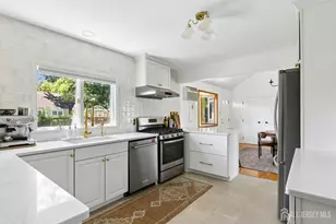 329 Maplewood Ave, Kenilworth, NJ 07033 - Photo 11