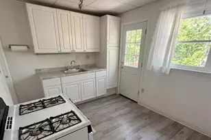 40-42 Moffett St, Fords, NJ 08863 - Photo 9