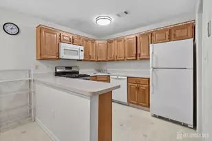 130 Hatfield Ln, East Brunswick Township, NJ 08816 - Photo 5