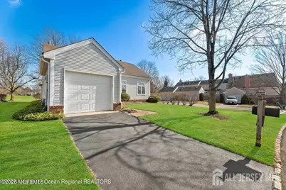 48 Rutland Lane, Monroe Township, NJ 08831 - Photo 3