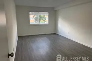 392 College Dr, Edison, NJ 08817 - Photo 11