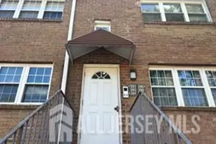 392 College Dr, Edison, NJ 08817 - Photo 23
