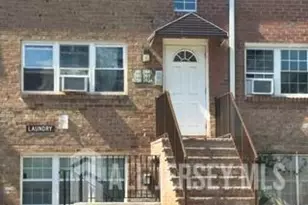 392 College Dr, Edison, NJ 08817 - Photo 17