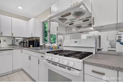 14 Gallo Way, Edison, NJ 08820 - Photo 13