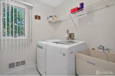 14 Gallo Way, Edison, NJ 08820 - Photo 9