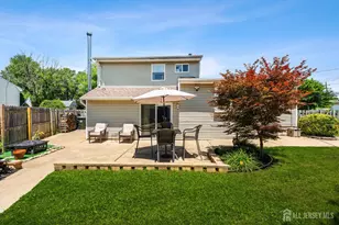 55 Woodview Dr, Old Bridge Township, NJ 08857 - Photo 9
