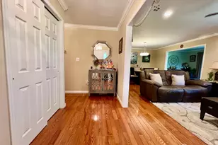 22A James Monroe Dr, Monroe Township, NJ 08831 - Photo 13