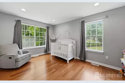 5 Chamberlain Court, Old Bridge Township, NJ 08857 - Photo 17
