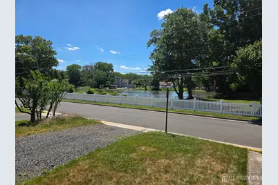 18 Victory Drive, Englishtown, NJ 07726 - Photo 3
