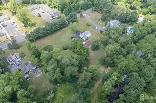 482 Stagecoach Rd, Freehold, NJ 08510 - Photo 39