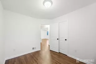 1114 Bordentown Ave, Sayreville, NJ 08859 - Photo 13