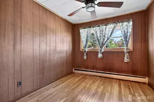 52 Jackson Ave, Carteret, NJ 07008 - Photo 15